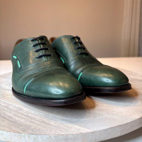 John Fluevog Green Leather Cap Toe Oxford Dress Shoes Men\'s Unique Stitch 10.5 main image 10